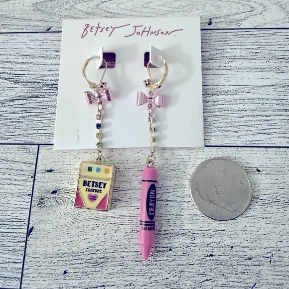 New! Betsey Johnson Book Smart Pink Crayon & Box pink bows Dangle Drop Earrings - Picture 4 of 5